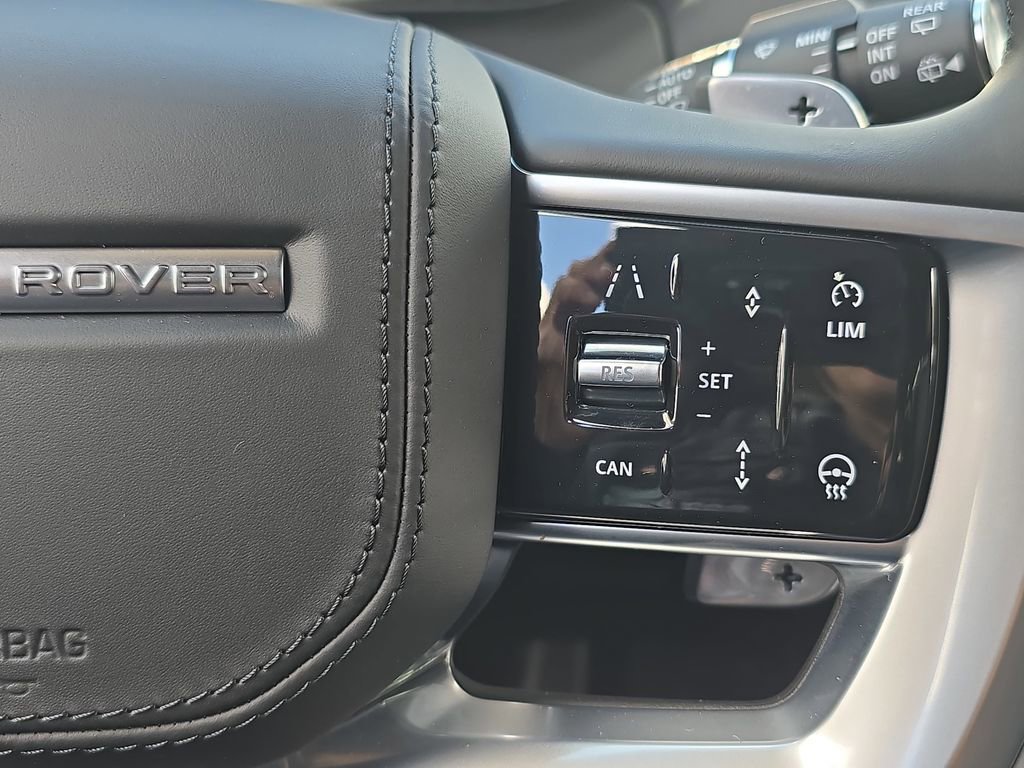 New 2026 Land Rover Range Rover Long Wheelbase SE AWD/4WD image 19