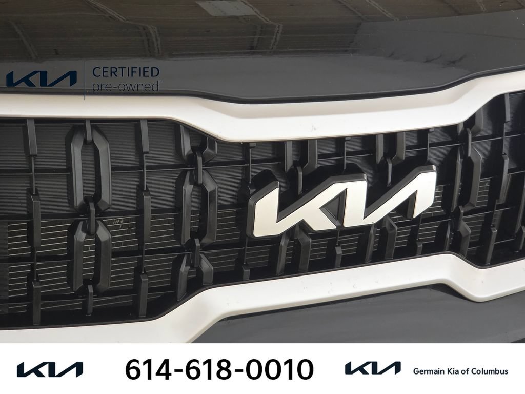 Certified 2024 Kia Telluride EX w/ EX Captain's Chair Package AWD/4WD image 13