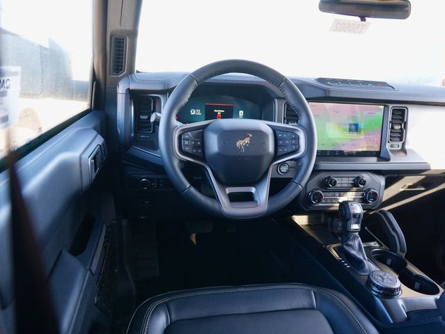 New 2025 Ford Bronco Badlands w/ Sasquatch Package AWD/4WD image 16