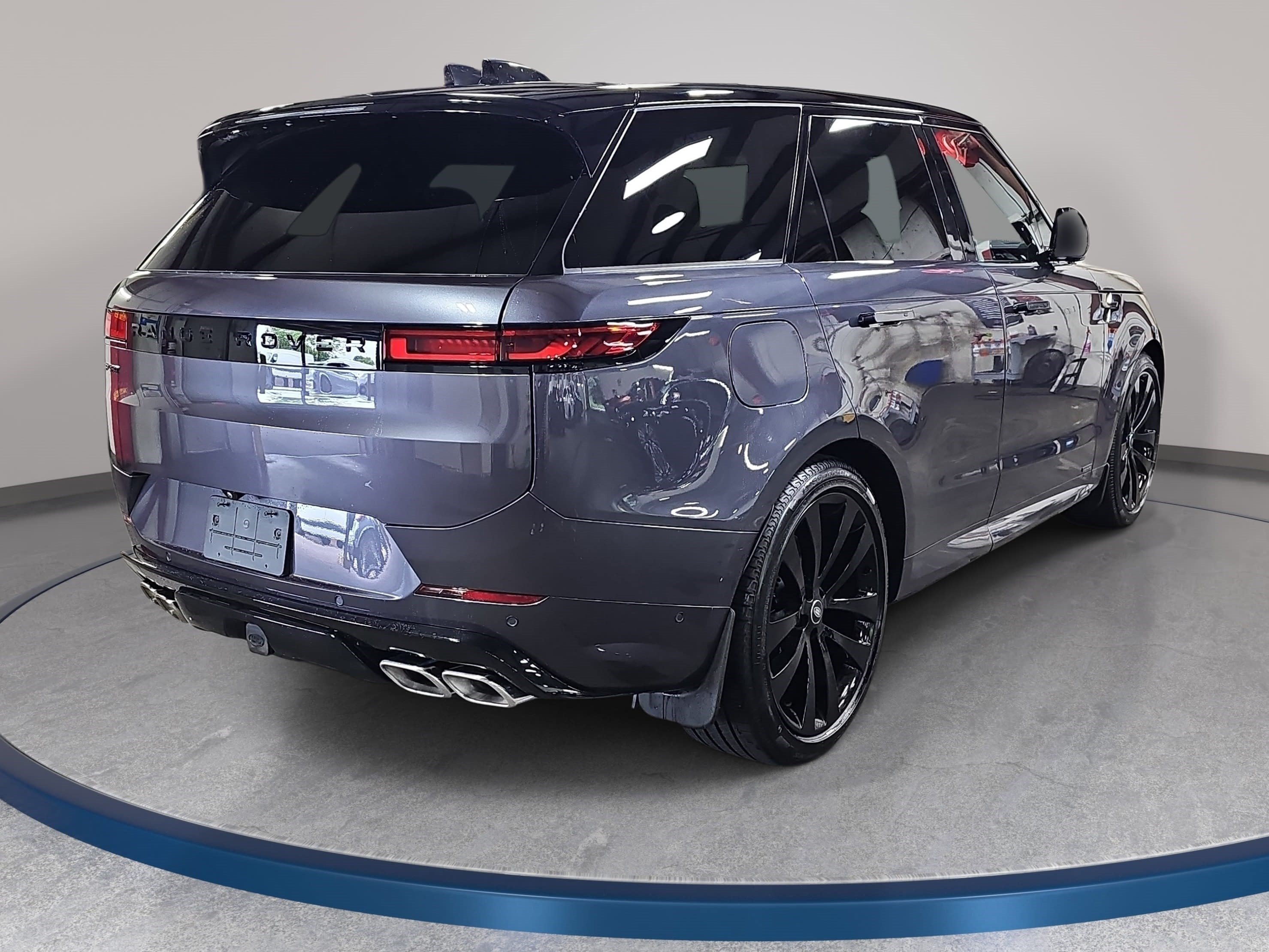 Used 2025 Land Rover Range Rover Sport Autobiography AWD/4WD image 5