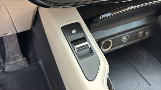Used 2024 Kia Telluride S w/ S Sunroof Package FWD image 22
