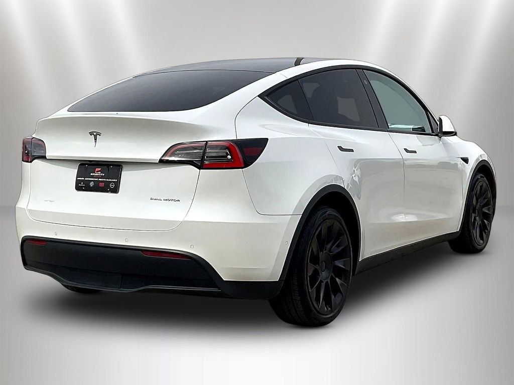 Used 2021 Tesla Model Y Long Range AWD/4WD image 6