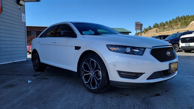 Used 2016 Ford Taurus SHO w/ Equipment Group 401A image 4