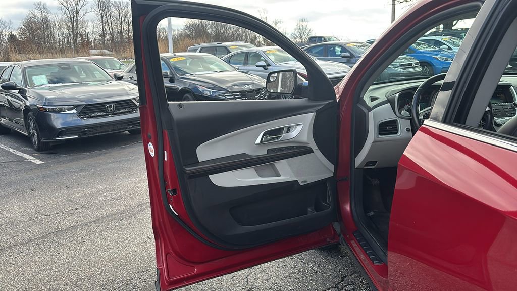 Used 2014 Chevrolet Equinox LTZ image 11