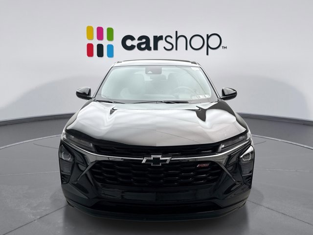 Used 2025 Chevrolet Trax RS image 8