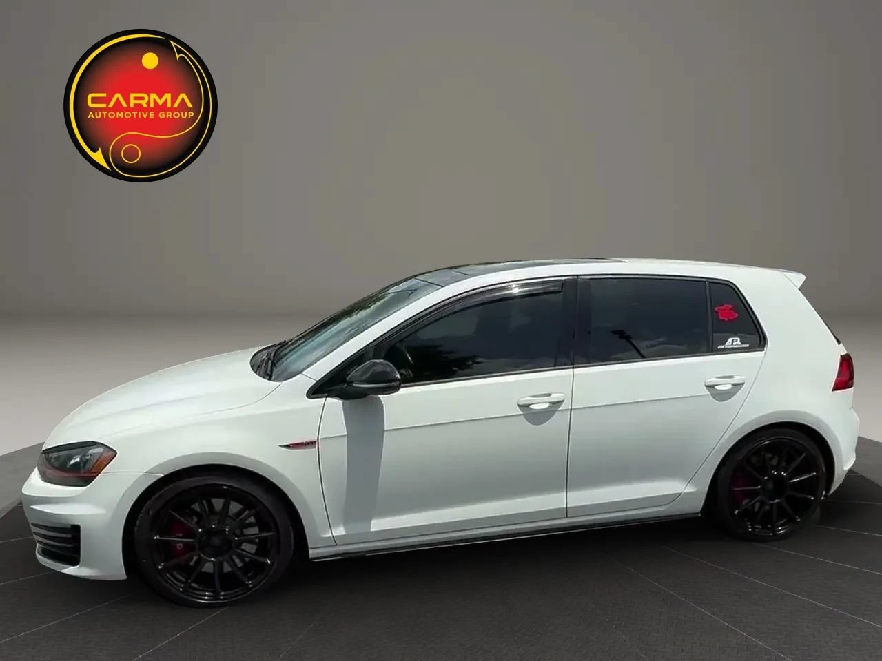 Used 2017 Volkswagen GTI SE FWD image 73
