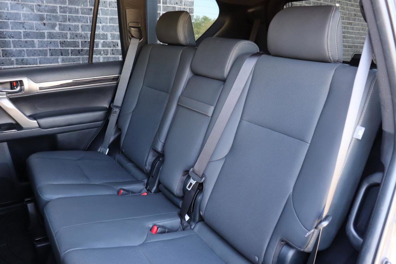 Used 2020 Lexus GX 460 Premium w/ Premium Package image 46