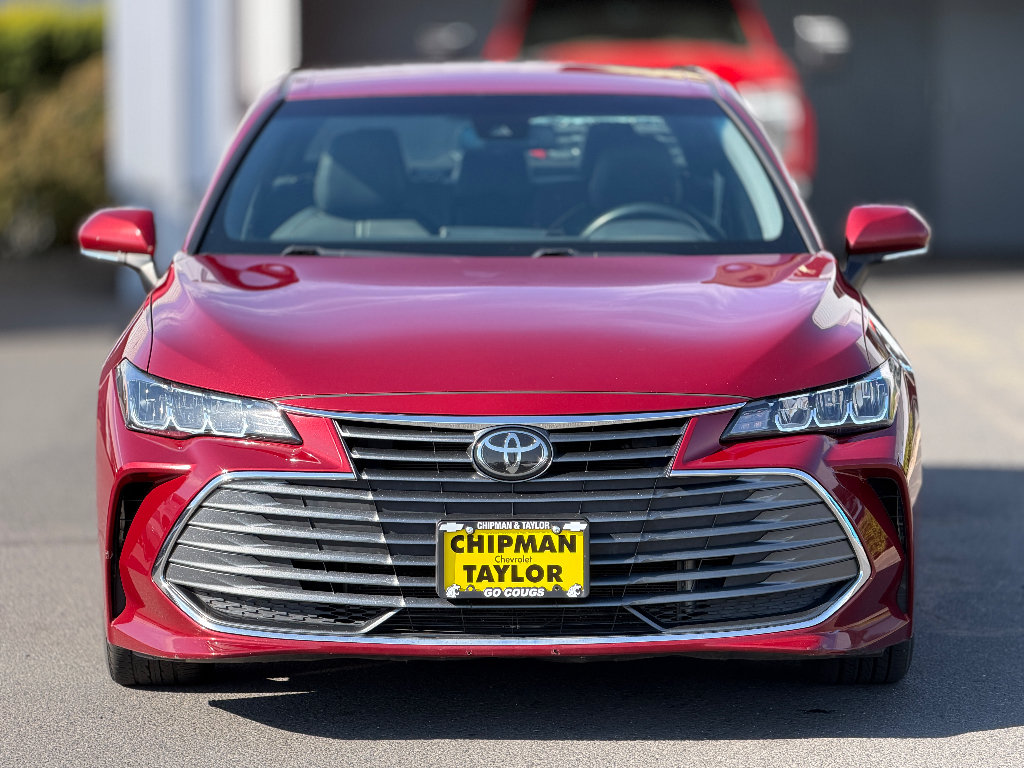 Used 2022 Toyota Avalon XLE FWD image 13