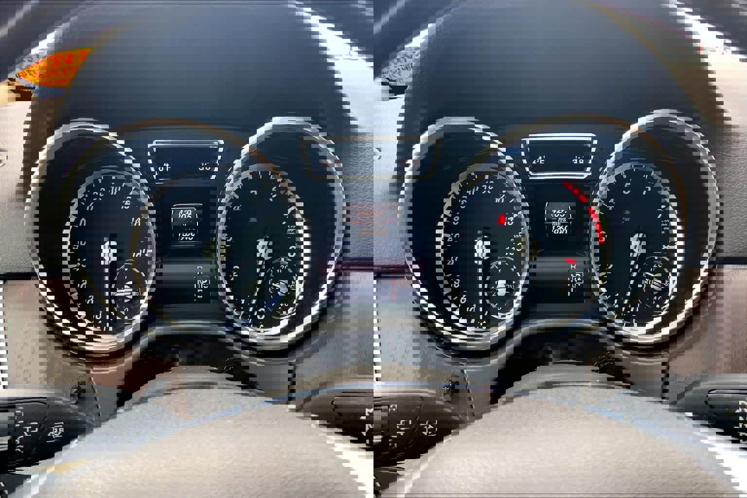 Certified 2015 Mercedes-Benz ML 350 2WD image 23