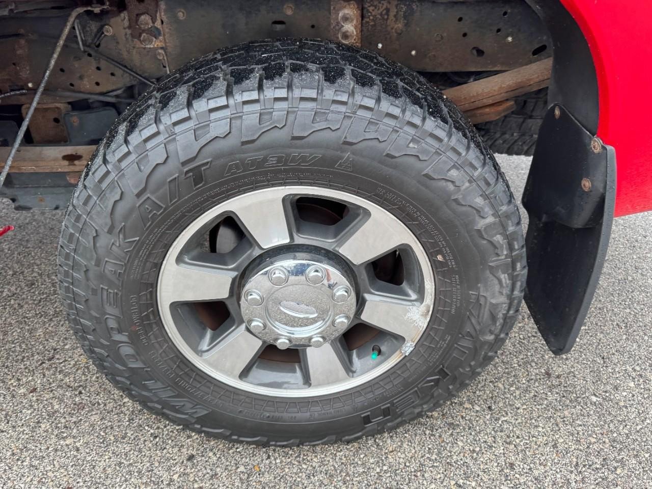 Used 2011 Ford F250 Lariat w/ Lariat Interior Pkg image 7