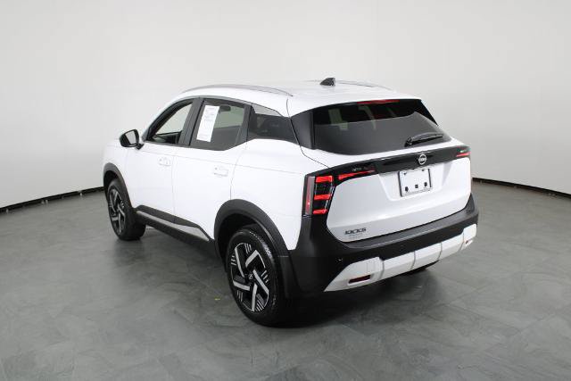 Certified 2026 Nissan Kicks SV w/ Cold Weather Package FWD image 16