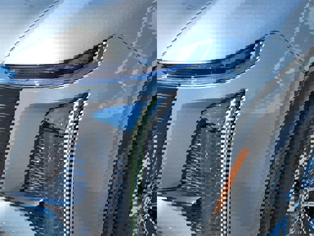 New 2026 Cadillac Vistiq Sport image 5