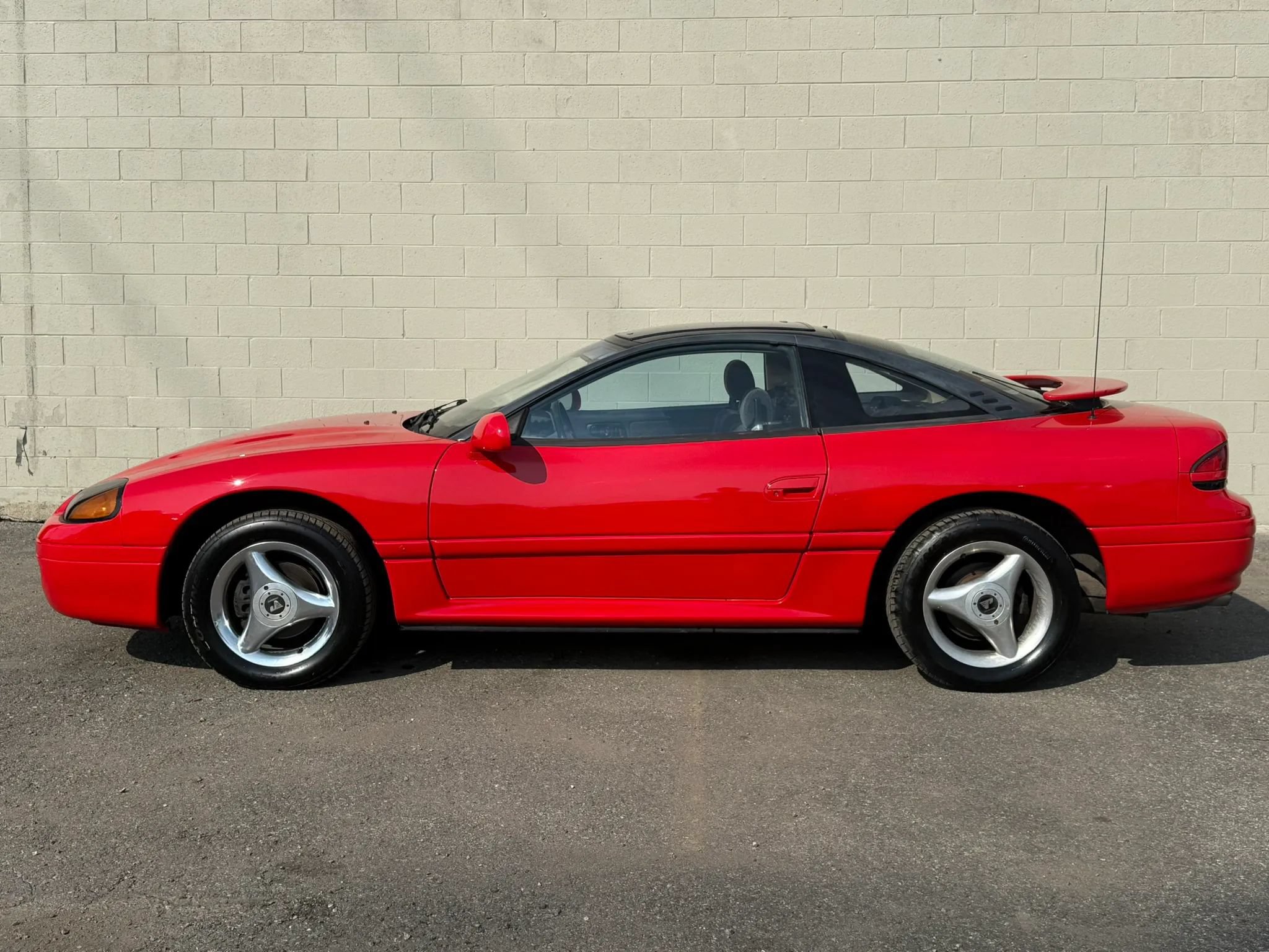 Used 1995 Dodge Stealth FWD image 4
