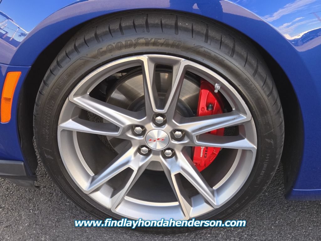 Used 2024 Chevrolet Camaro SS RWD image 9