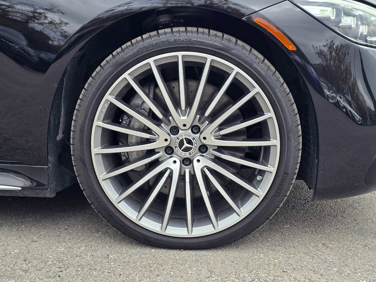 Used 2024 Mercedes-Benz S 580 4MATIC Sedan image 9