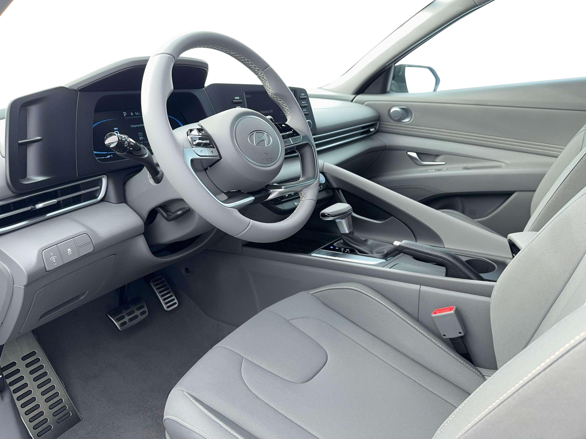 Certified 2026 Hyundai Elantra Sport FWD image 33