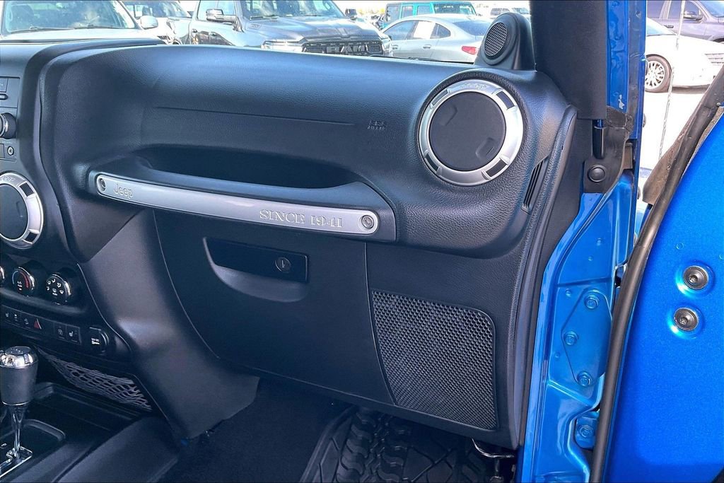 Used 2014 Jeep Wrangler Unlimited Sport image 21