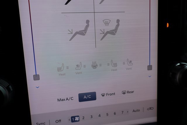 Used 2025 RAM 2500 Laramie image 24