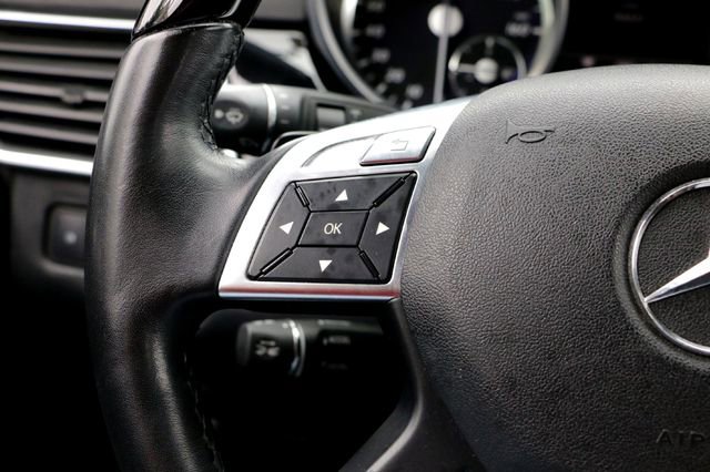 Used 2013 Mercedes-Benz GL 550 4MATIC image 14