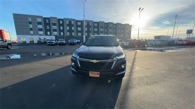 Used 2023 Chevrolet Traverse LS w/ Safety Package image 3