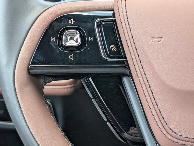 New 2026 Lincoln Aviator Reserve AWD/4WD image 25