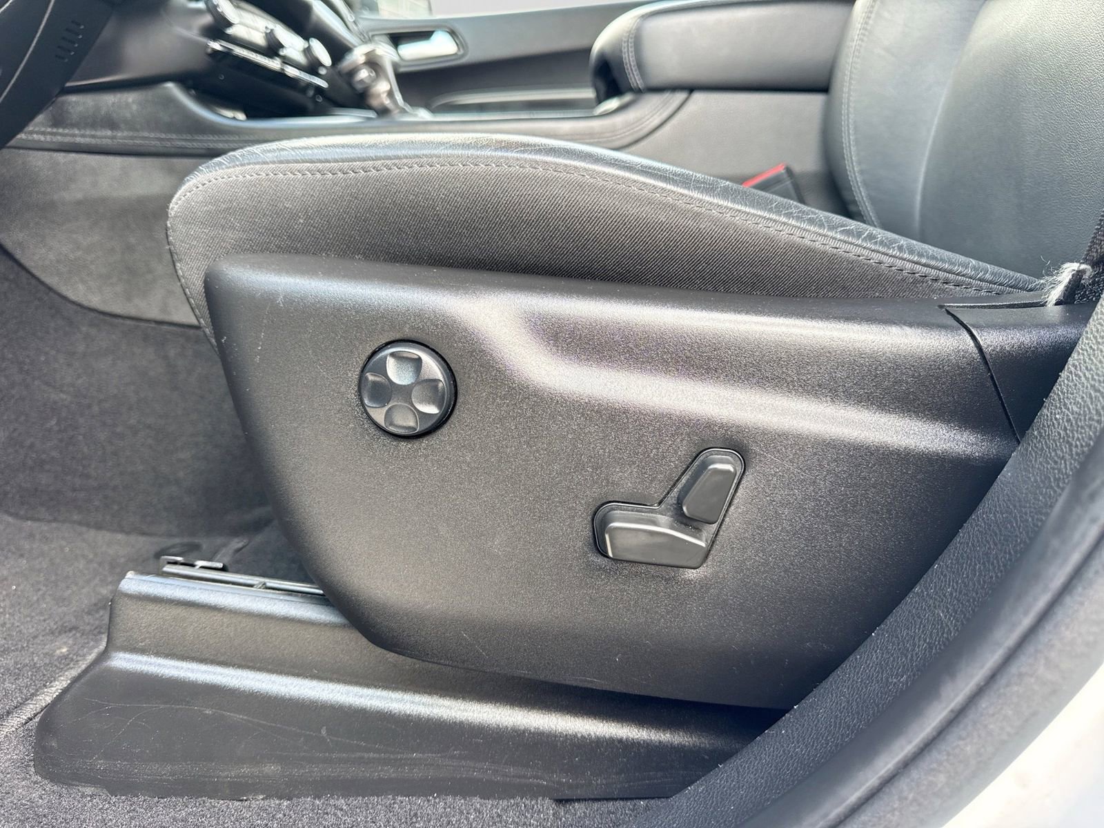 Used 2021 Dodge Durango Citadel w/ Trailer Tow Group IV image 3