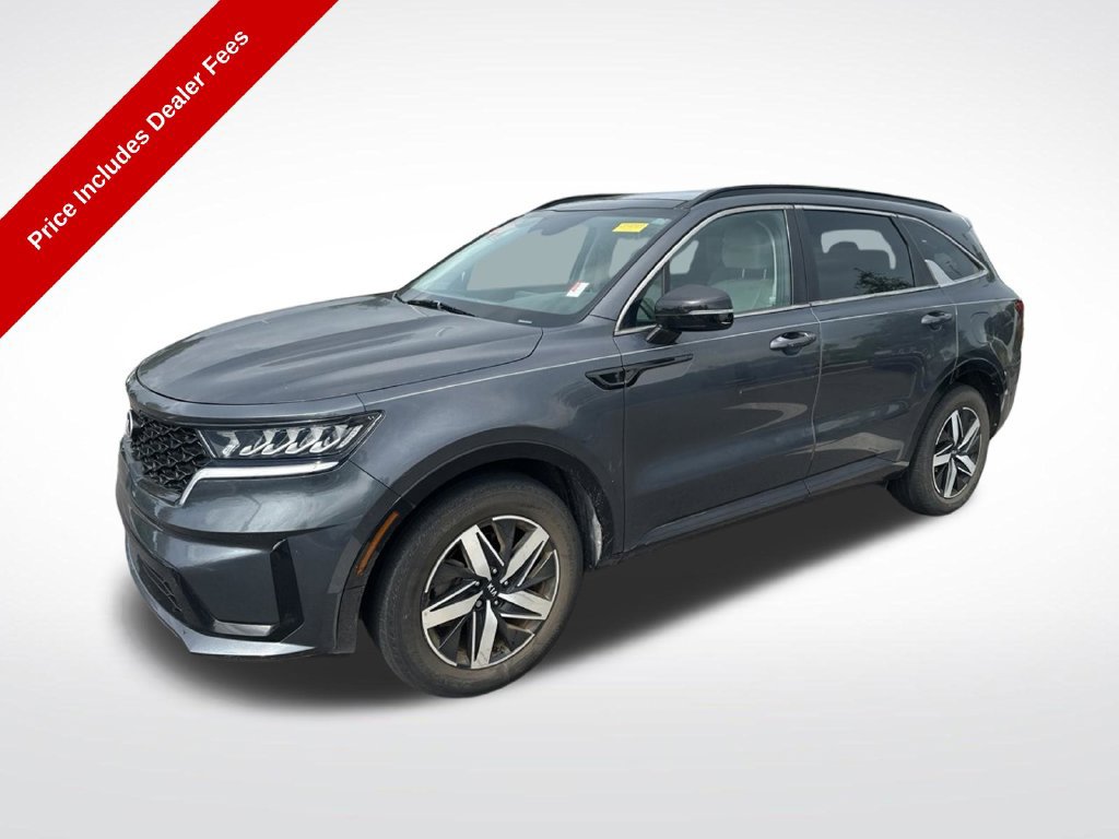 Used 2021 Kia Sorento S w/ Panoramic Sunroof Package