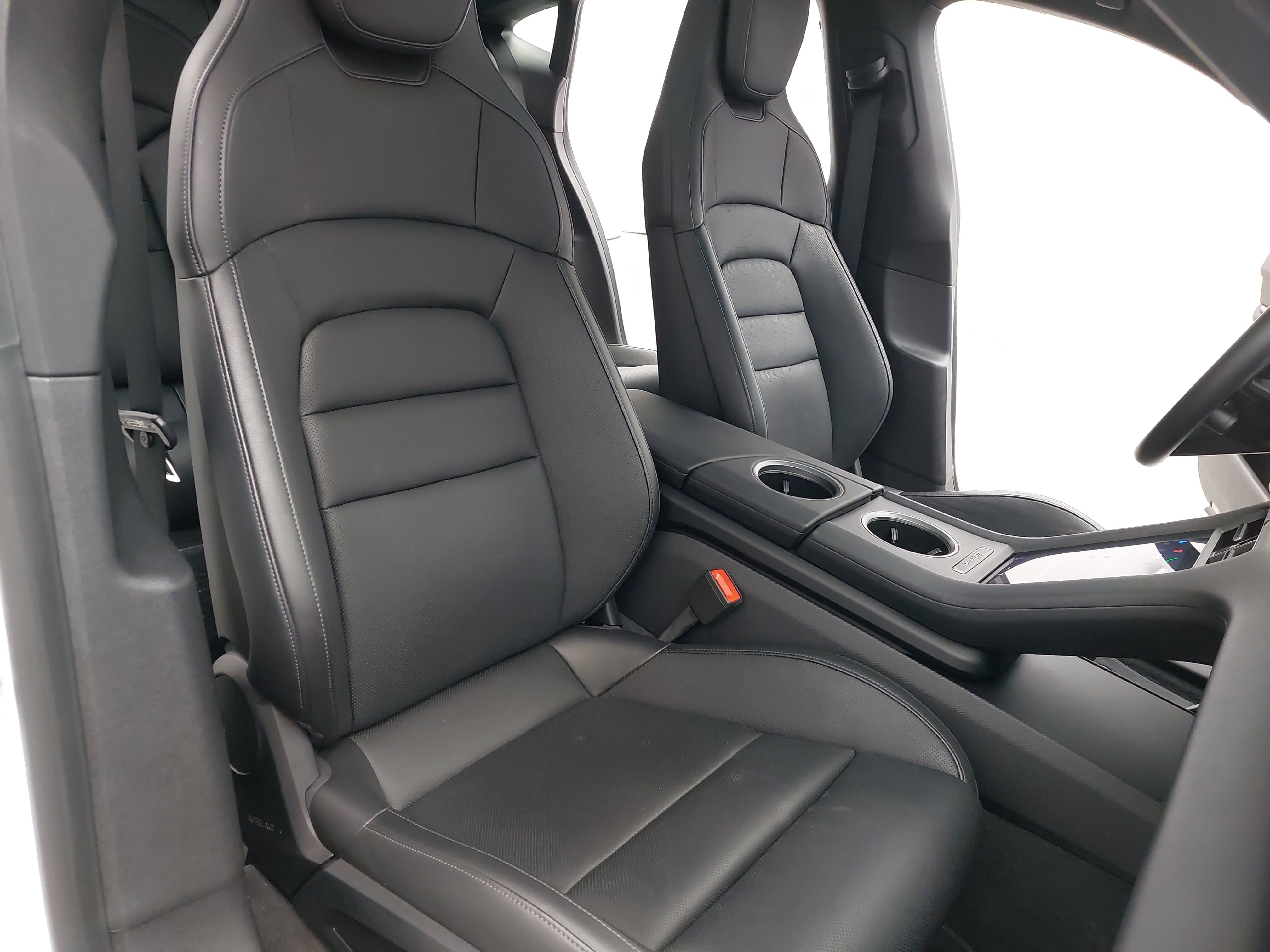 Certified 2025 Porsche Taycan RWD image 12