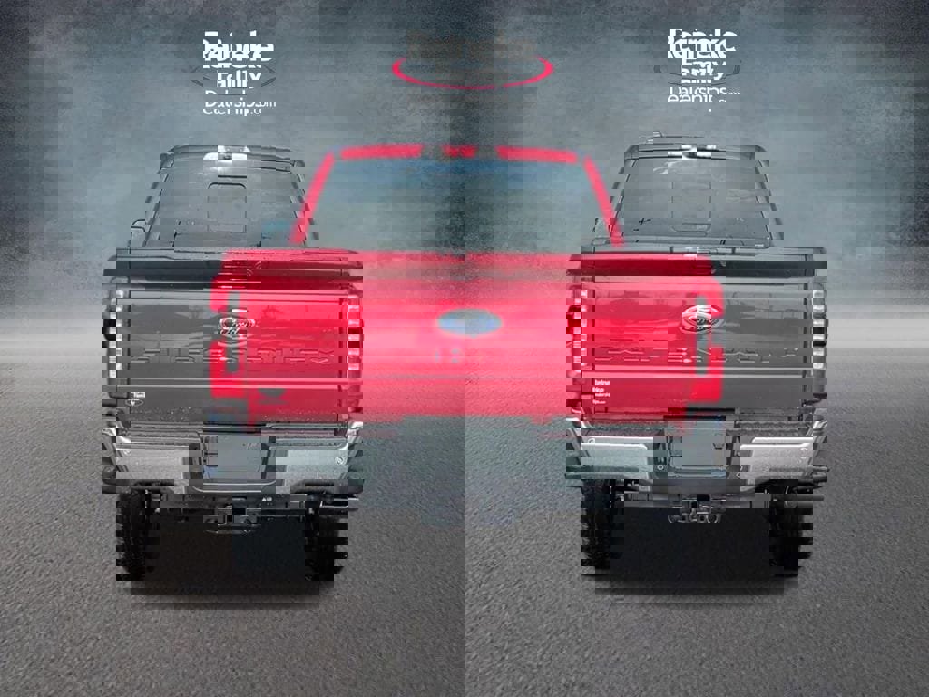 New 2026 Ford F350 Lariat w/ Lariat Ultimate Package image 6