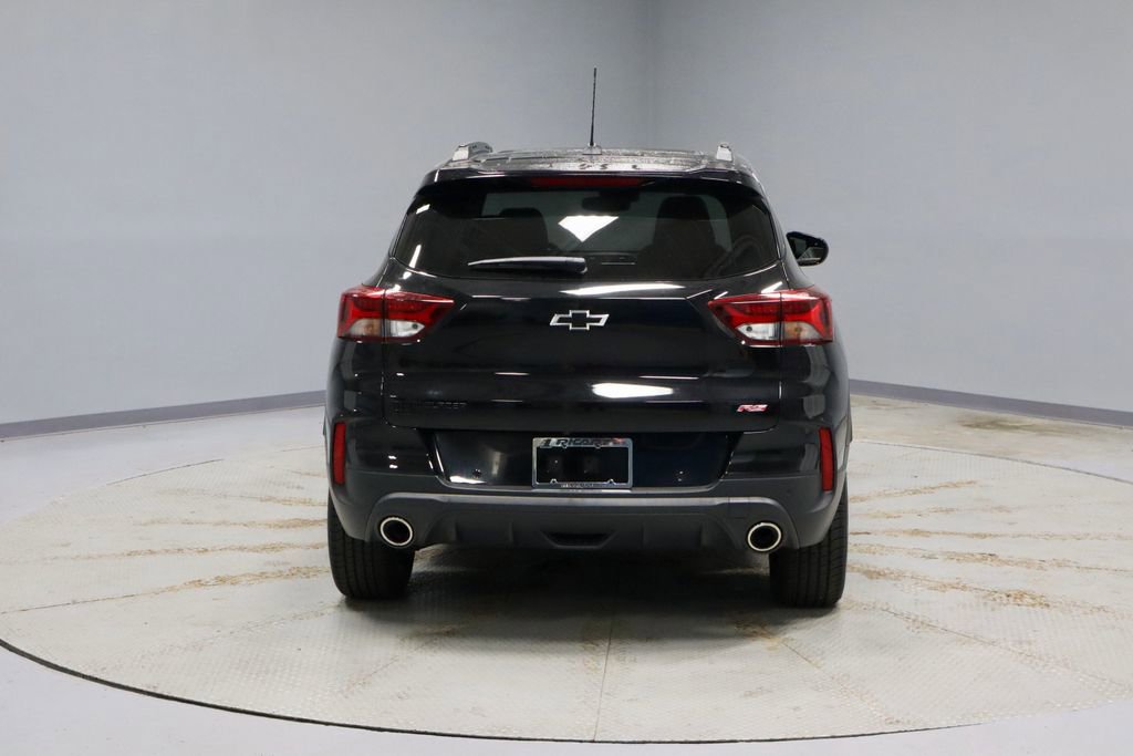 Used 2022 Chevrolet TrailBlazer RS w/ Sun and Liftgate Package AWD/4WD image 10