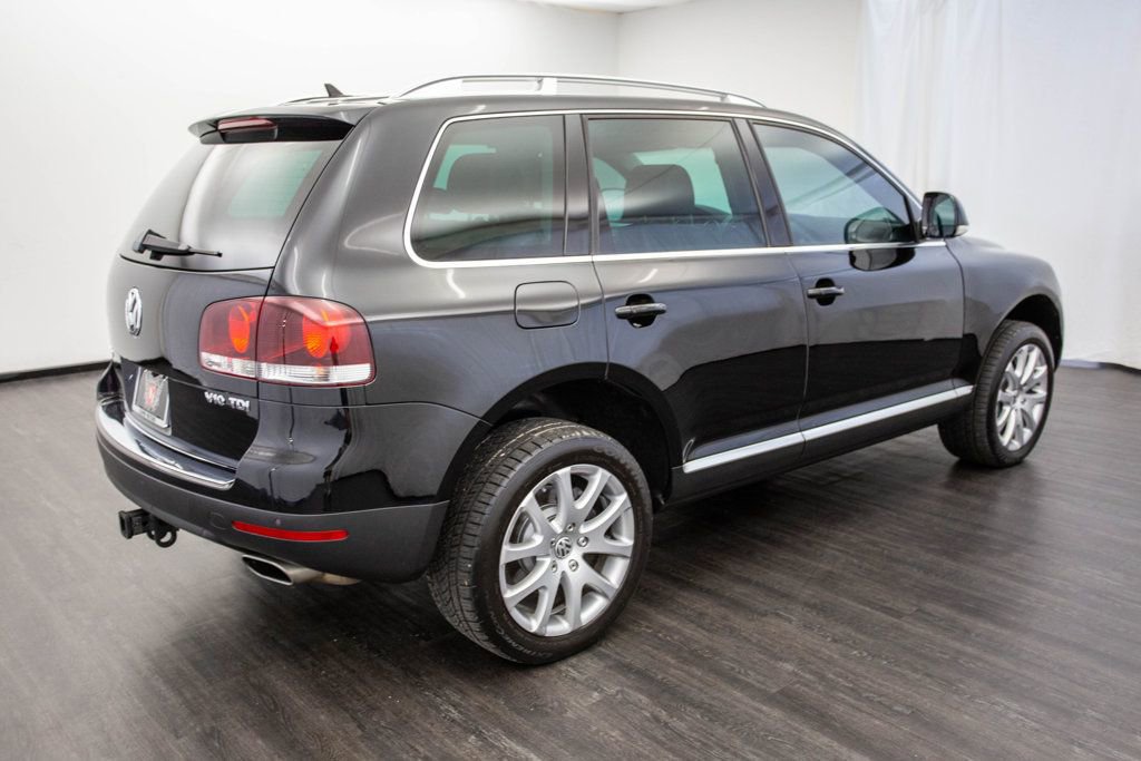 Used 2008 Volkswagen Touareg V10 TDI image 10