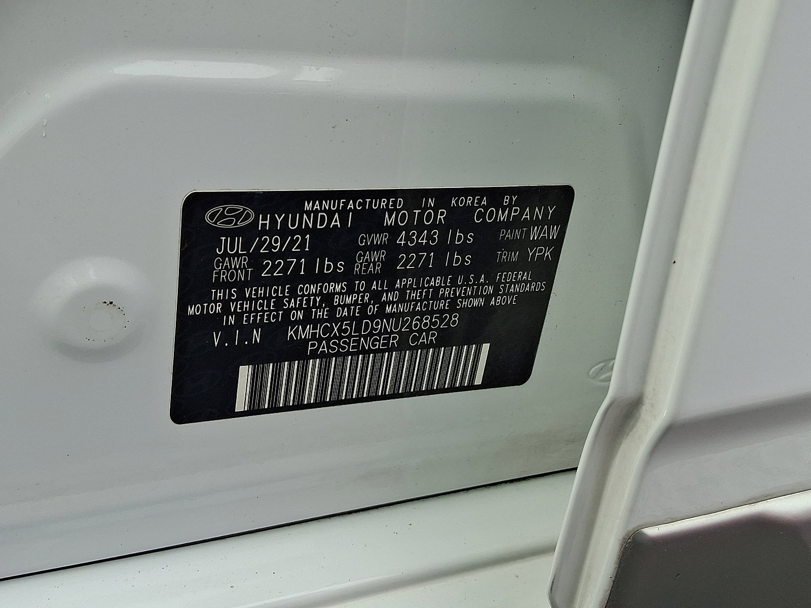 Used 2022 Hyundai Ioniq Limited FWD image 21