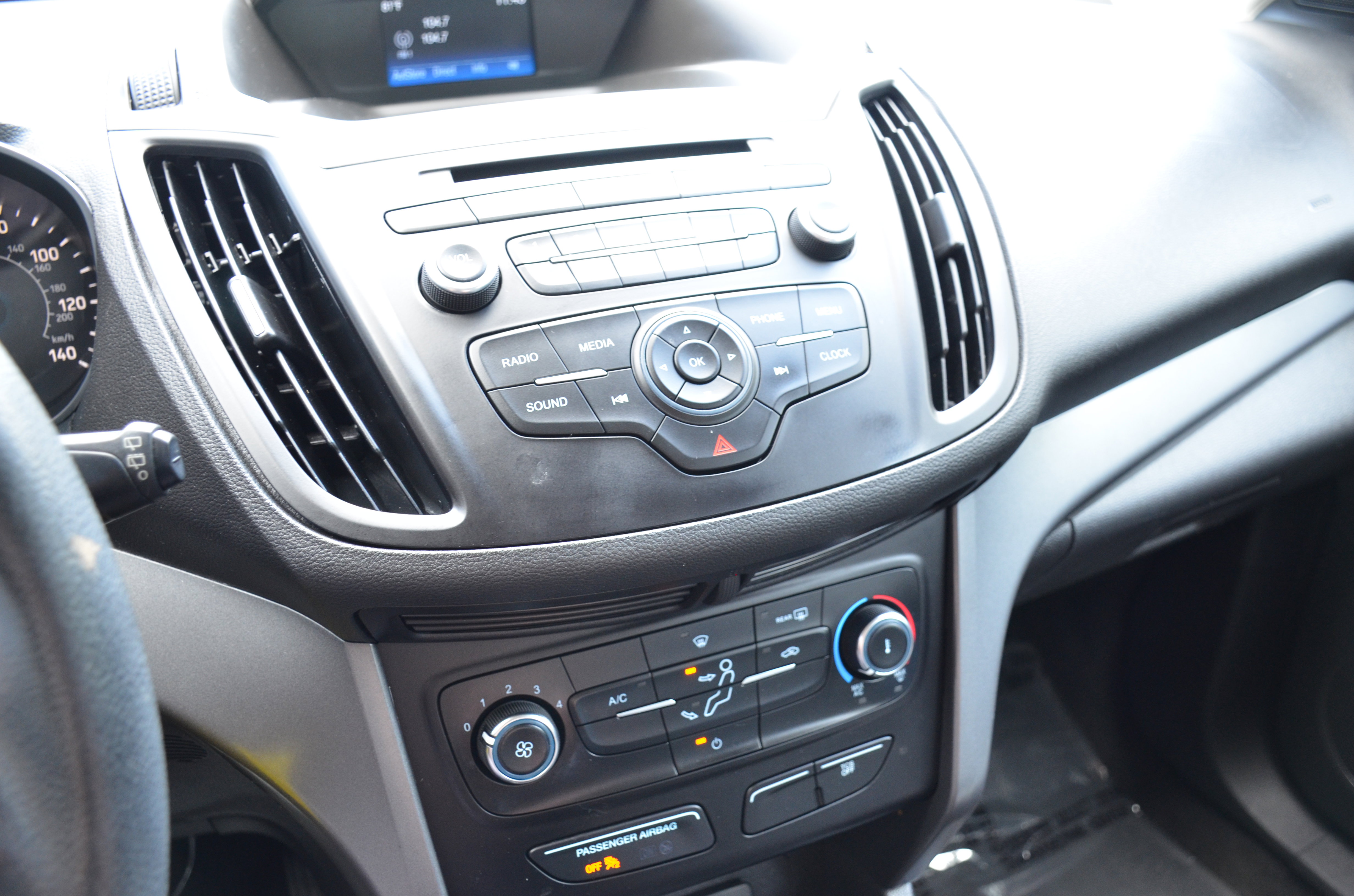 Used 2018 Ford Escape S image 12