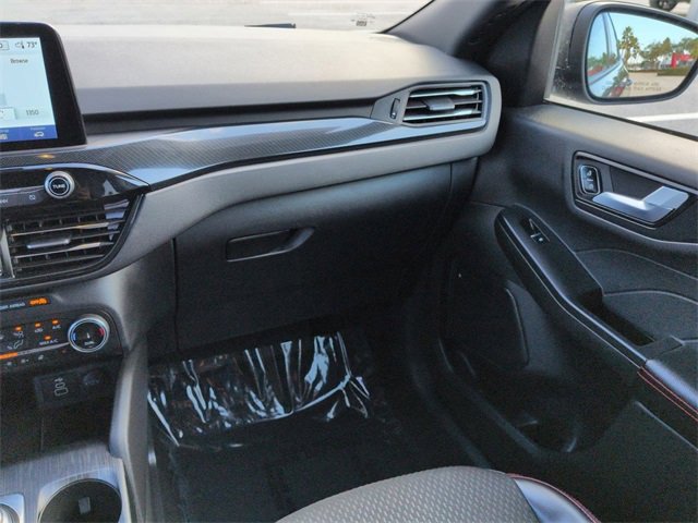 Certified 2024 Ford Escape ST-Line image 17