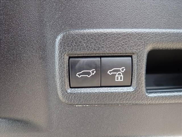 Certified 2023 Subaru Solterra AWD image 8
