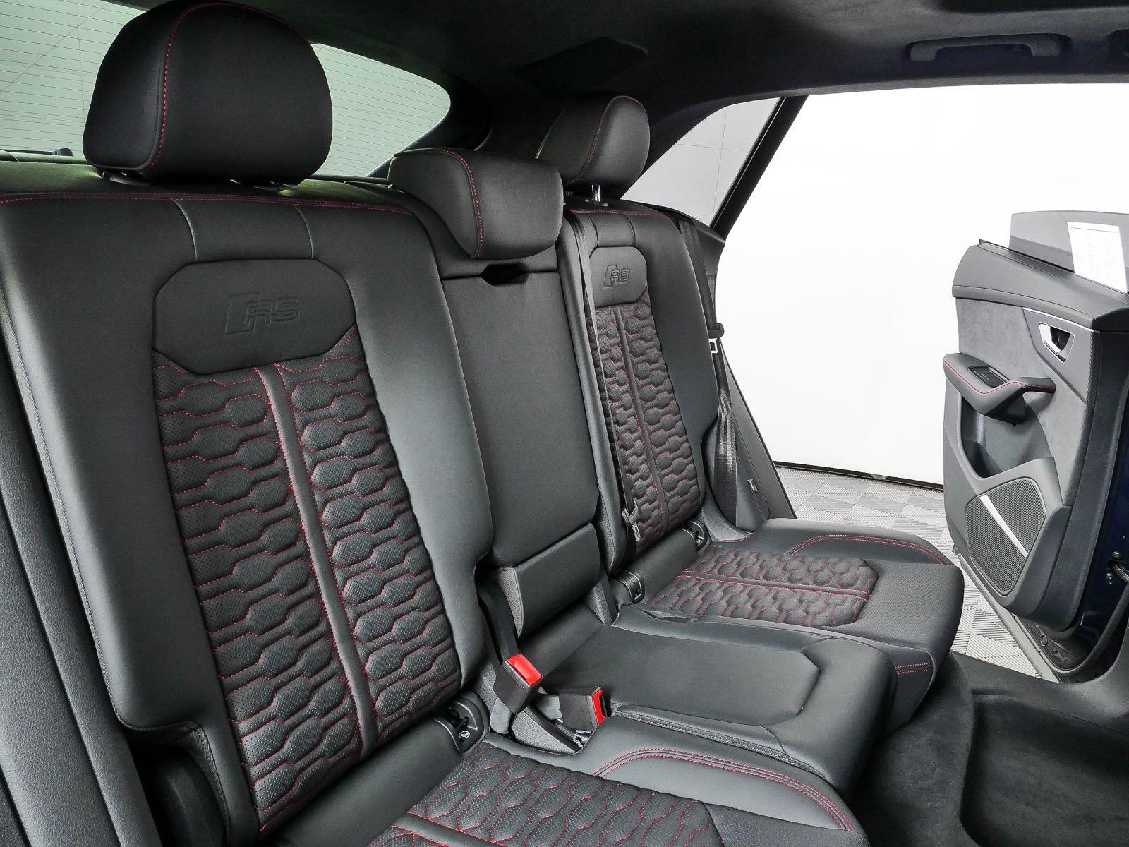 Used 2025 Audi RS Q8 performance AWD/4WD image 24
