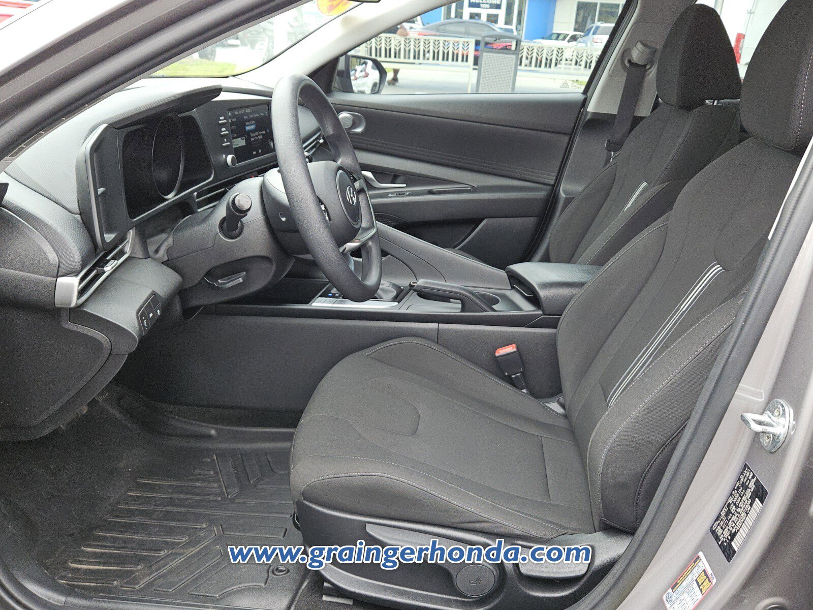 Used 2021 Hyundai Elantra SEL FWD image 10