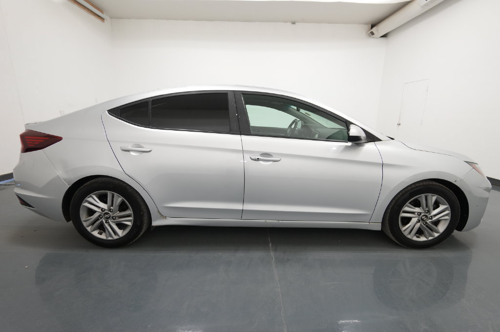 Used 2019 Hyundai Elantra Value Edition w/ Cargo Package FWD image 9