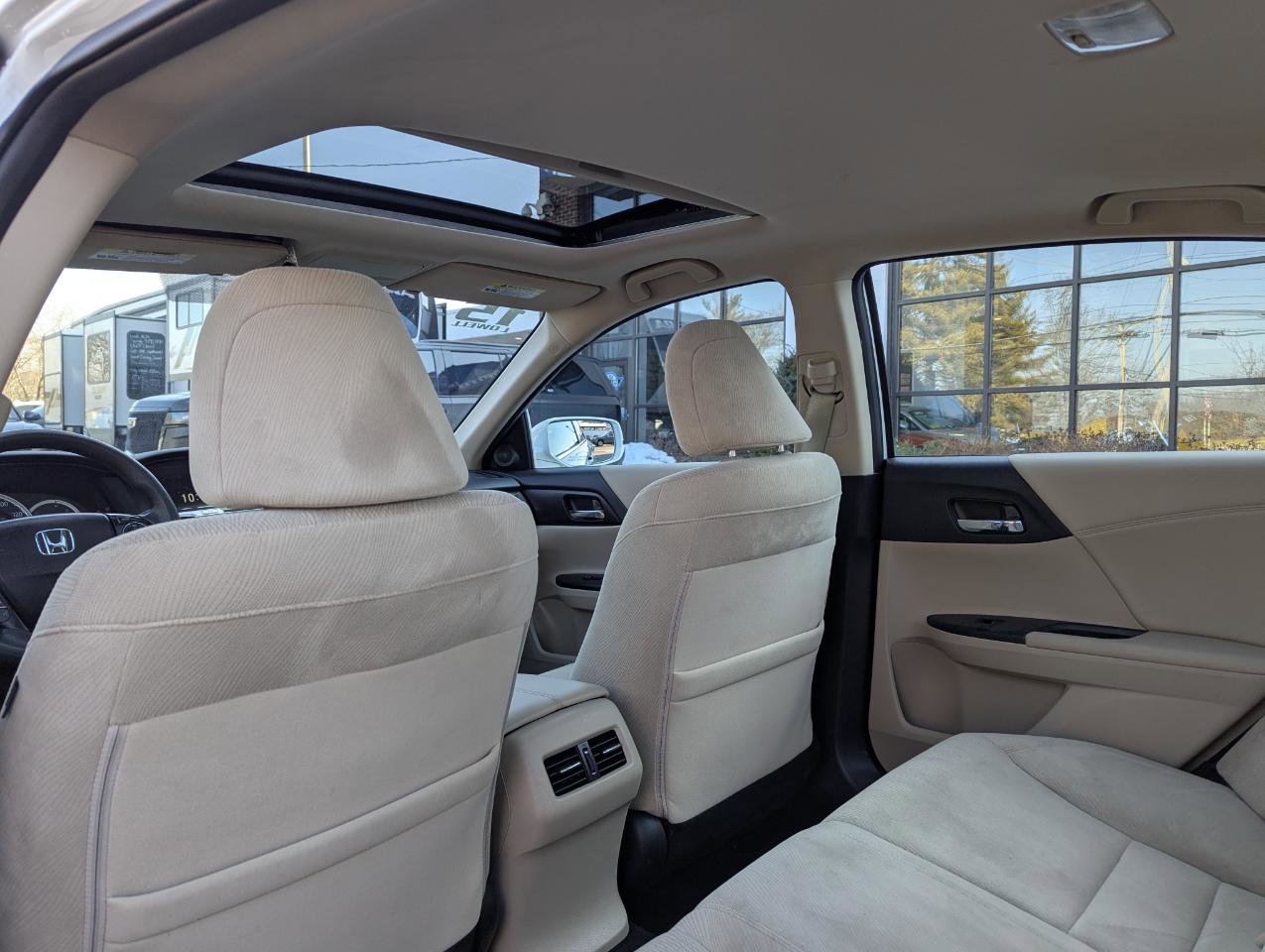Used 2015 Honda Accord EX image 38