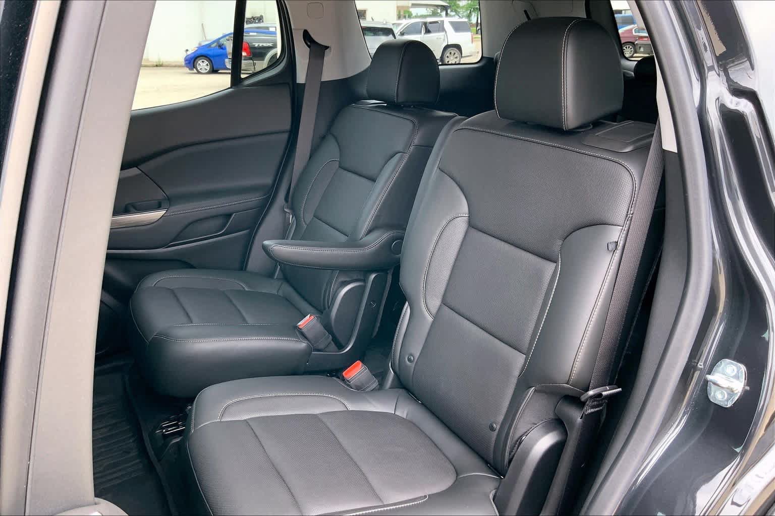 Used 2020 GMC Acadia SLT w/ Premium Package FWD image 21