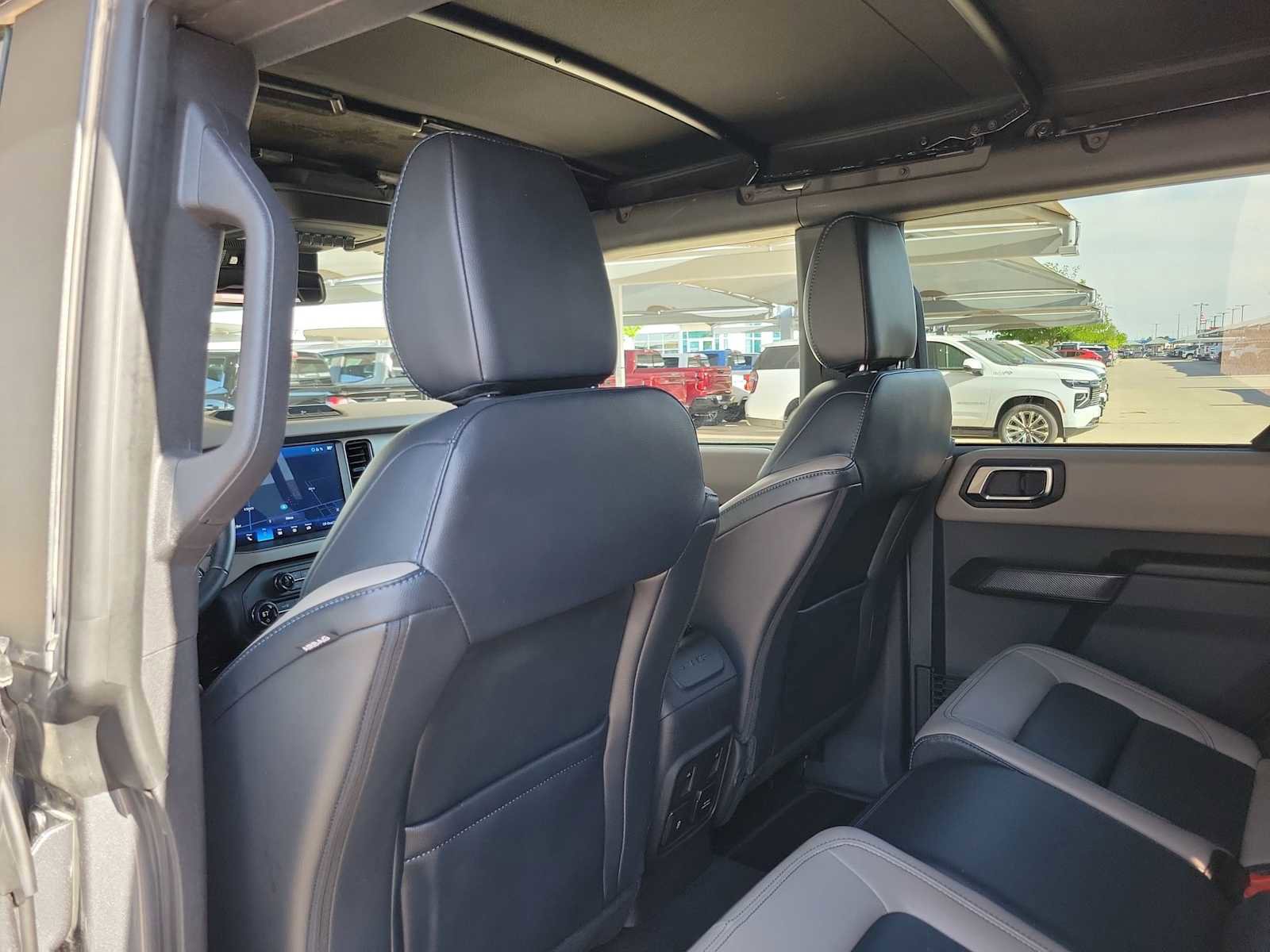 Used 2024 Ford Bronco Wildtrak AWD/4WD image 16