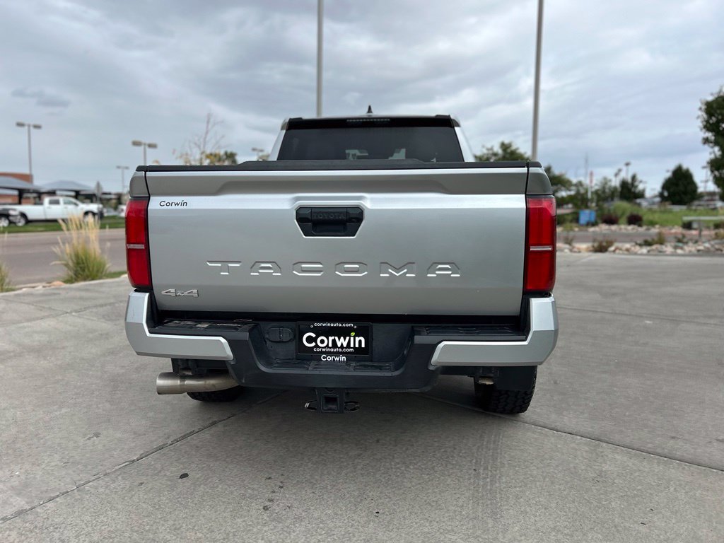 Used 2024 Toyota Tacoma SR5 AWD/4WD image 7