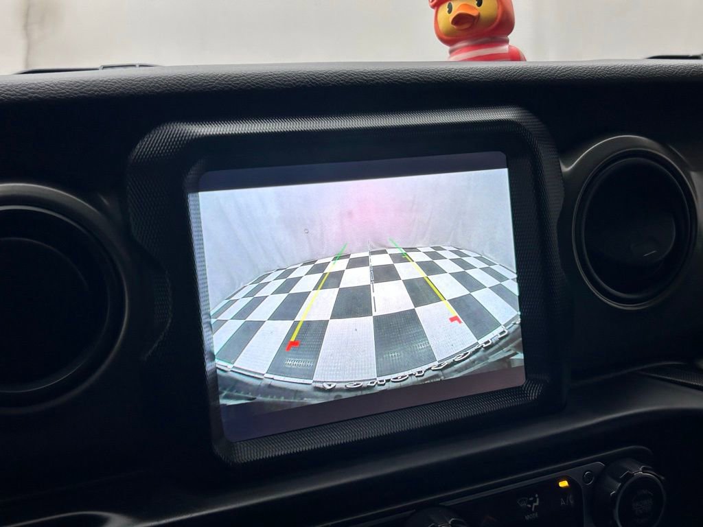 Certified 2023 Jeep Wrangler Unlimited w/ Cold Weather Group image 21