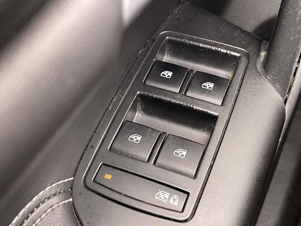 Used 2013 Buick Regal GS FWD image 27