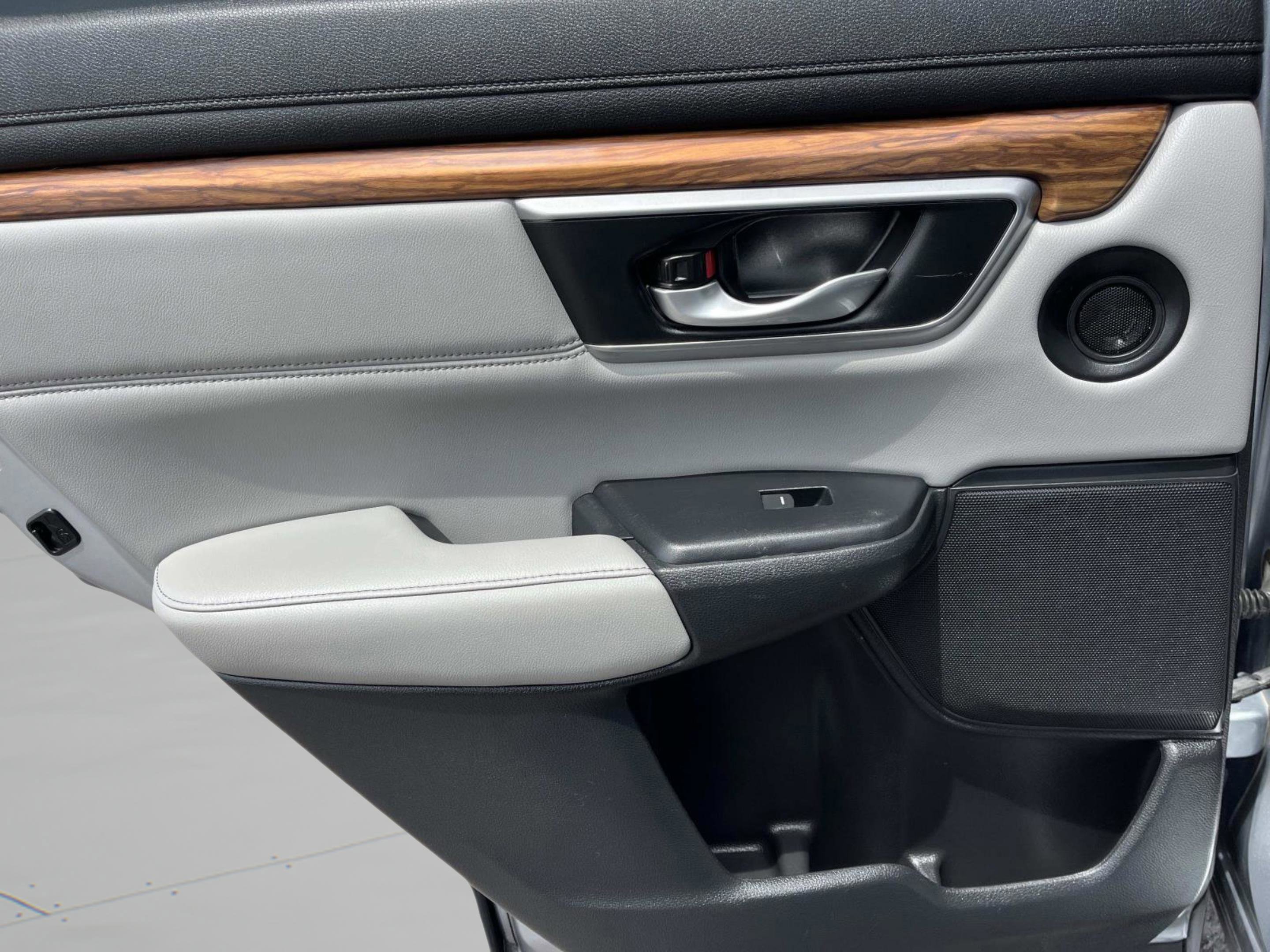 Used 2019 Honda CR-V EX-L image 15