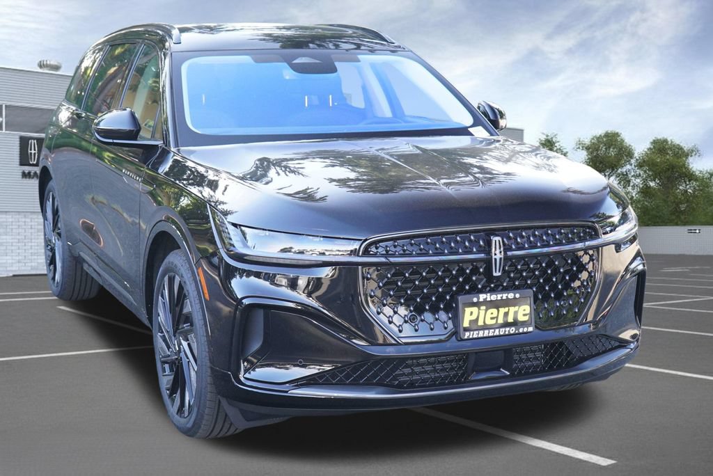 New 2026 Lincoln Nautilus Reserve AWD/4WD image 2