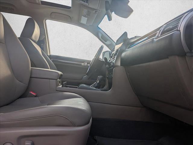 Used 2023 Lexus GX 460 Premium image 25