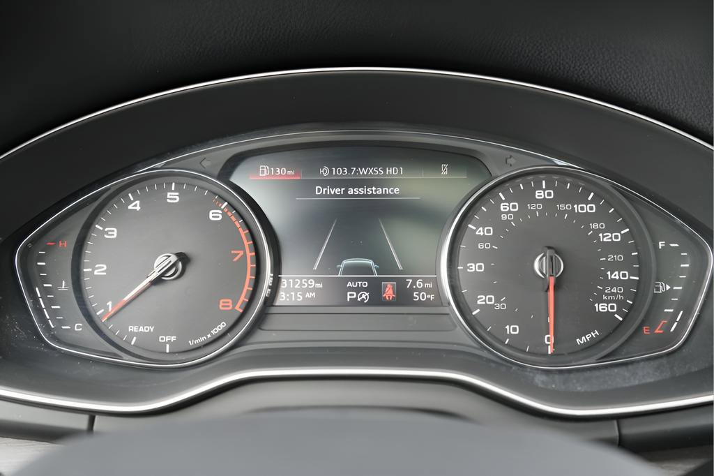 Used 2023 Audi Q5 2.0T Premium w/ Convenience Package image 34