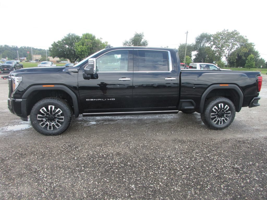 New 2026 GMC Sierra 2500 Denali Ultimate AWD/4WD image 10