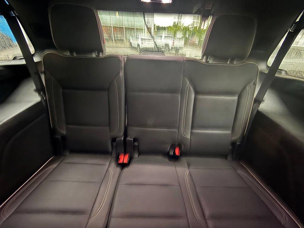Used 2023 Chevrolet Tahoe Premier AWD/4WD image 37